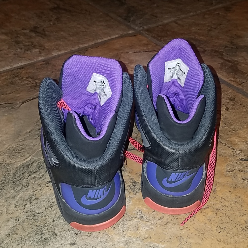 Nike Flight - Picture 3 of 5